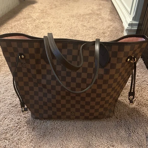 Authentic Louis Vuitton Neverfull MM Damier Ebene - Picture 3 of 9